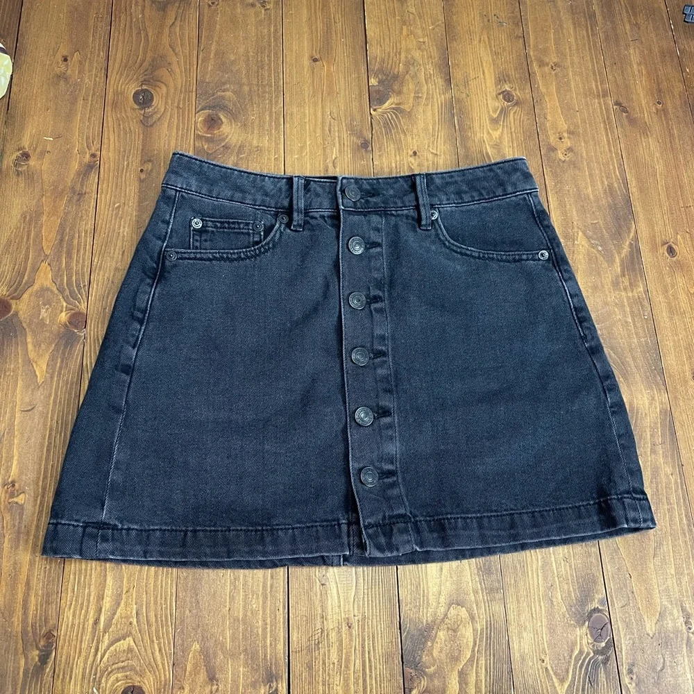 American Eagle Outfitters size 2 black jean super hi line a line mini skirt